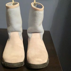 Lands End women’s boots